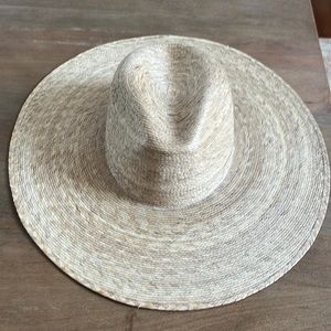 Lack of color Palma wide fedora